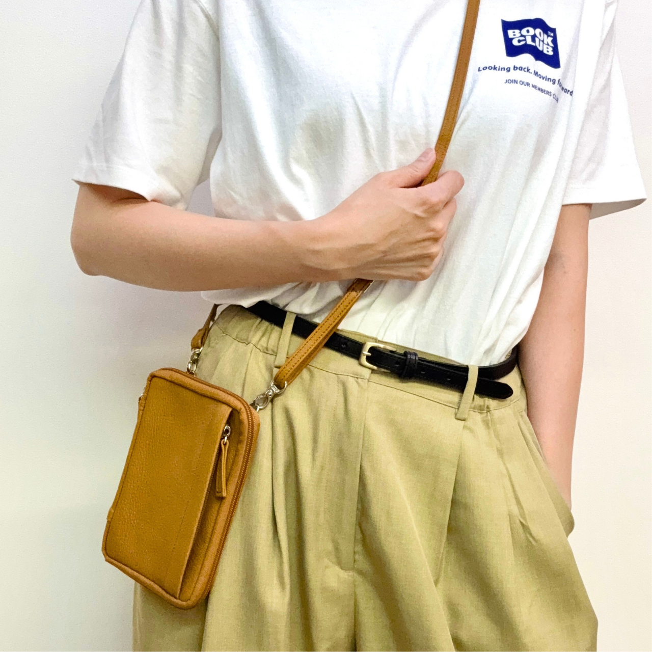 読むしかできないブックショルダー｜文庫サイズ
